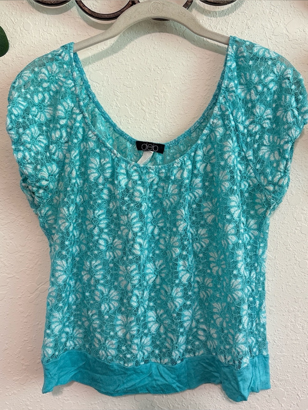 Vintage Y2K Deb Sheer Aqua Floral Lace Puff-Sleeved Top💕